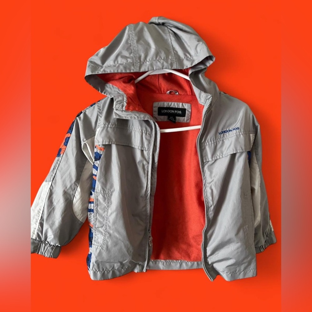 London Fog Gray Raincoat with Modern Silhouette